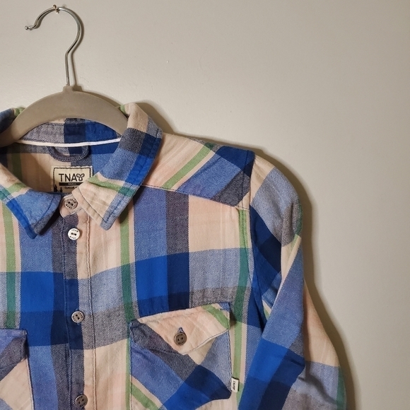 TNA | Small | Classic Fit Plaid Button Up - Picture 2 of 9